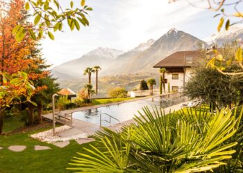 Wandern & Törggelen in Südtirol: Herbsturlaub im Hotel Hohenwart in Schenna
