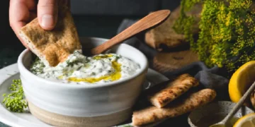 Tzatziki selber machen – originales griechisches Rezept einfach erklärt